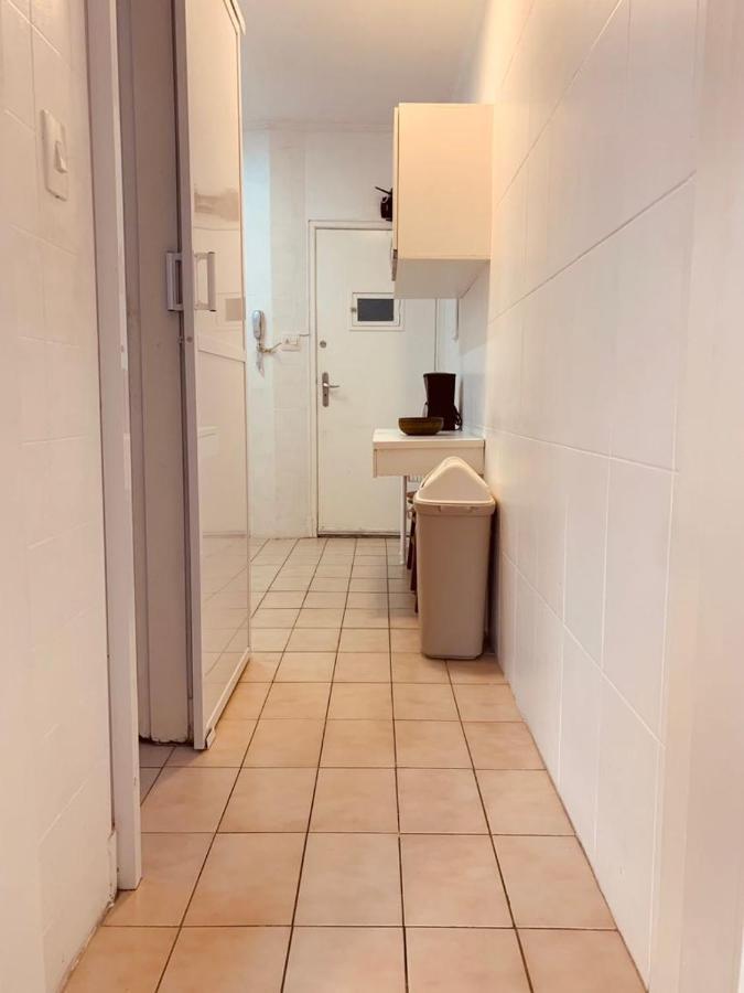 Studio 909 Pitangueiras - Edificio Bandeirantes - Com Estacionamento Incluido グァルジャー エクステリア 写真